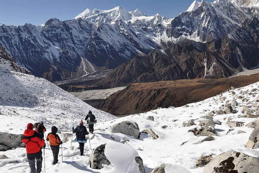 Manaslu Base Camp Trek